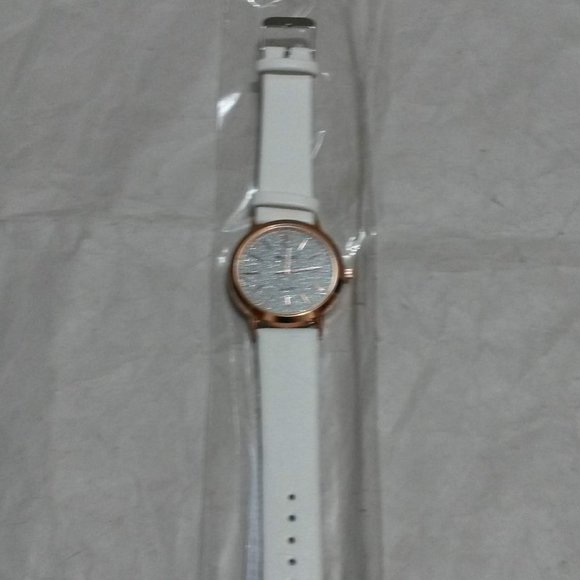 Marco Villari Accessories - Marco Villari 35mm Watch - Gillian